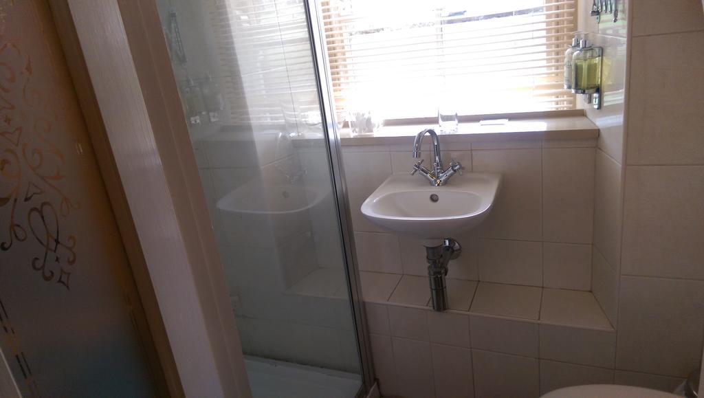 אברגאבני Brynhonddu Country House B&B מראה חיצוני תמונה